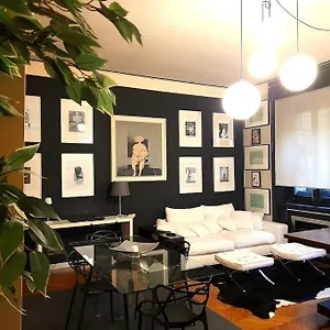 https://dimora-vespri.it-lombardy.com
