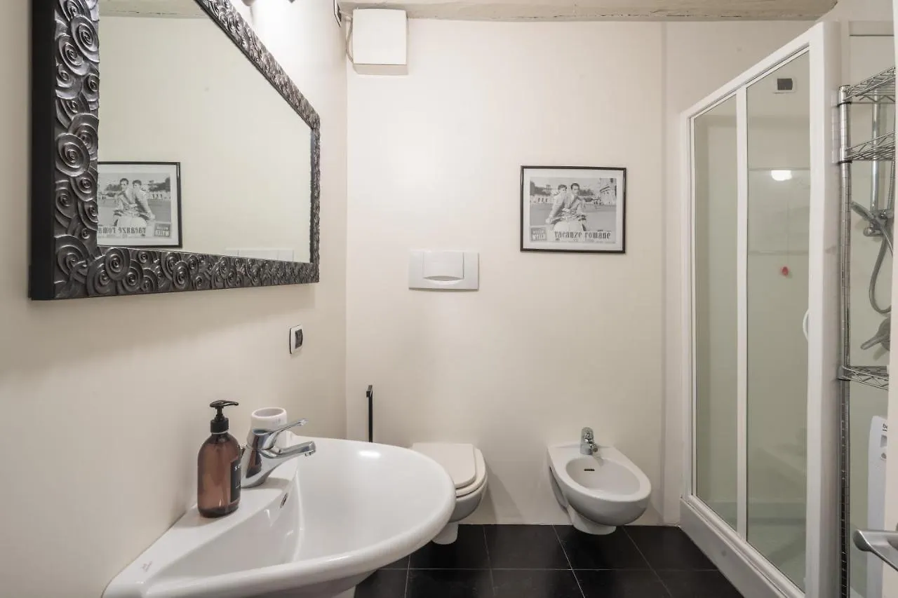 Appartamento Porta Venezia Cozy Studio R&R Milano 0*,  Italia