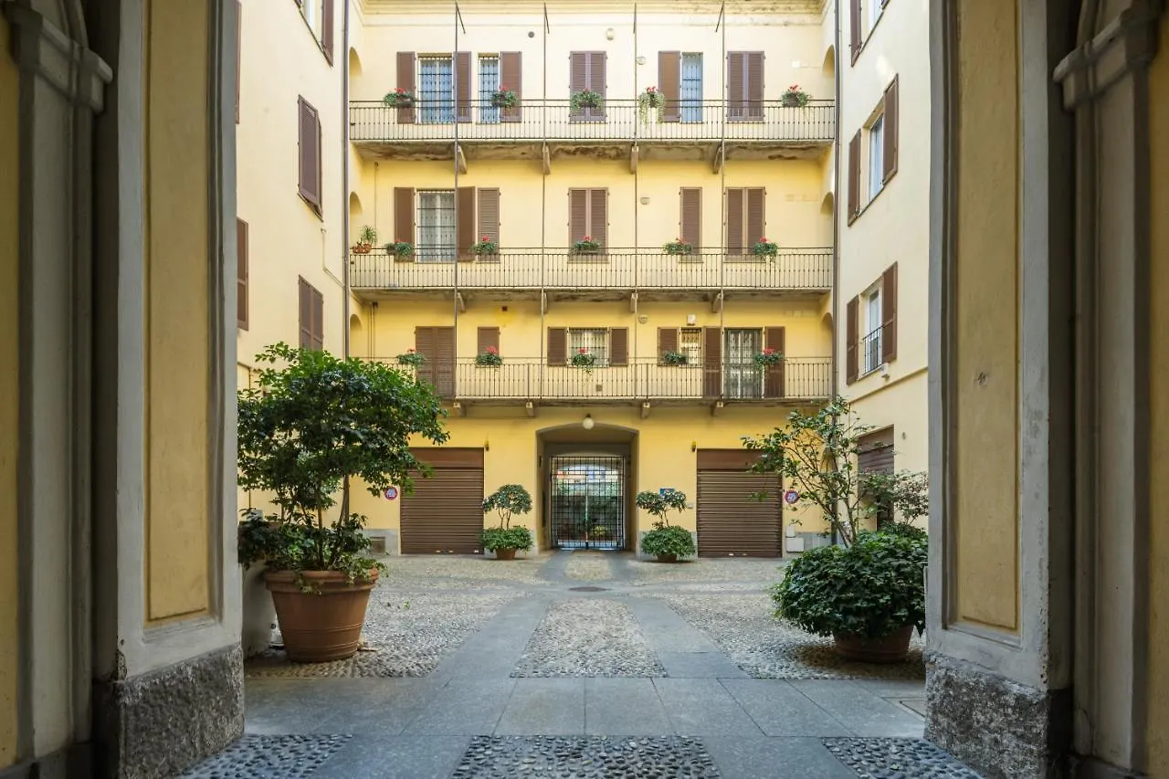 Apartament Porta Venezia Cozy Studio R&R Mediolan